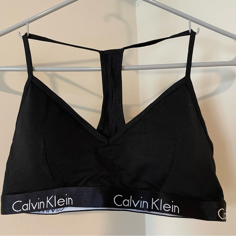 Calvin Klein Women's Black Bralette large